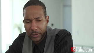 Негритянская падчерица Қалайды әкем Маған онымен Қалай ханымы