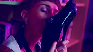 Meu querido diário de fruendum da quarentena: insulto com a bucetinha in multis baba et princeps salire